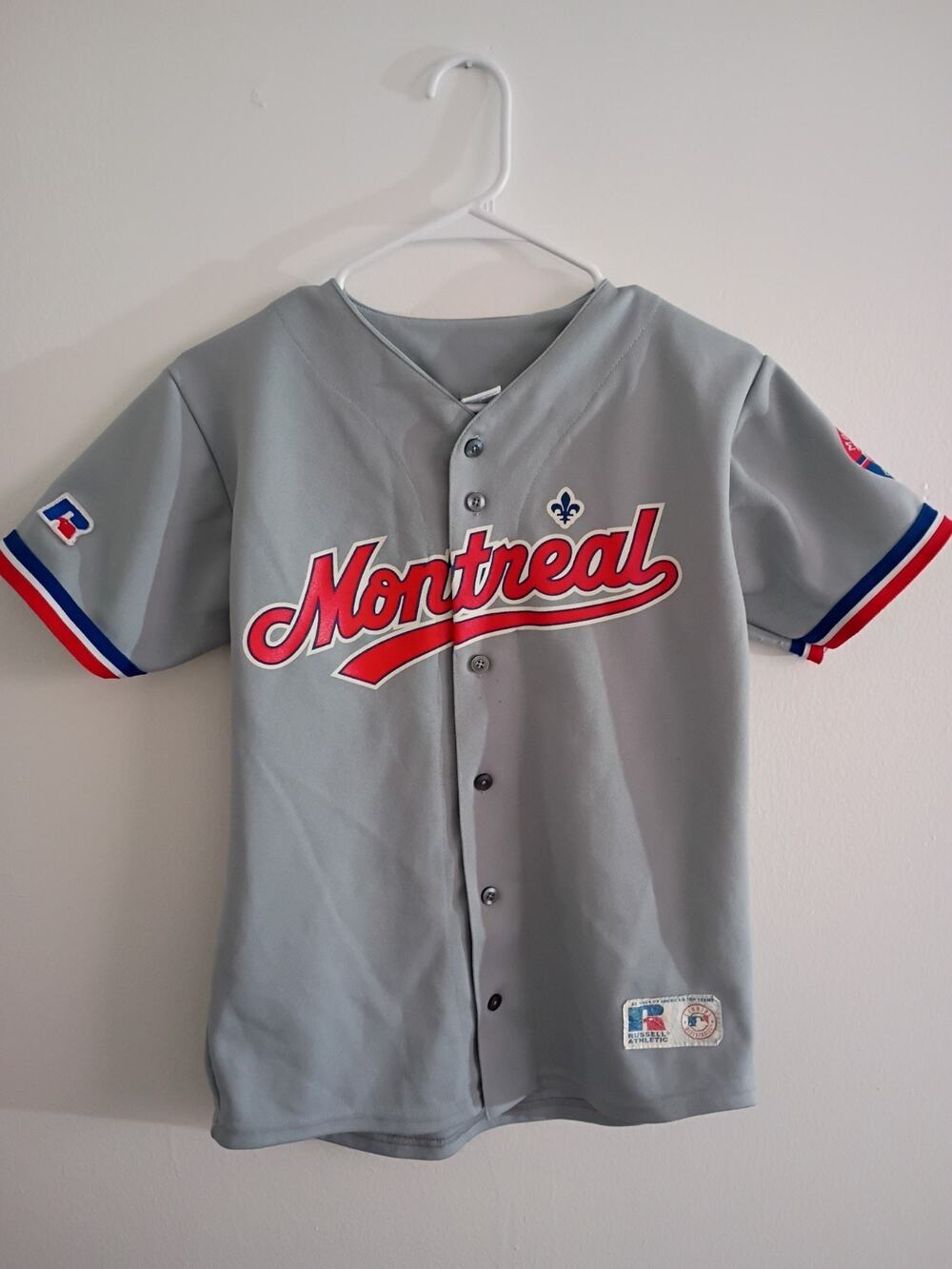 Vintage Russell Athletic MLB Montreal Expos Grey Script Jersey Size Youth L VTG